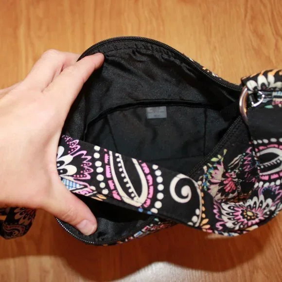 Choice Vera Bradley Crossbody Bag - Picture 11 of 16